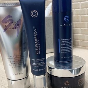 Monat Hair